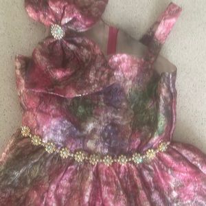 Girls dress size 10